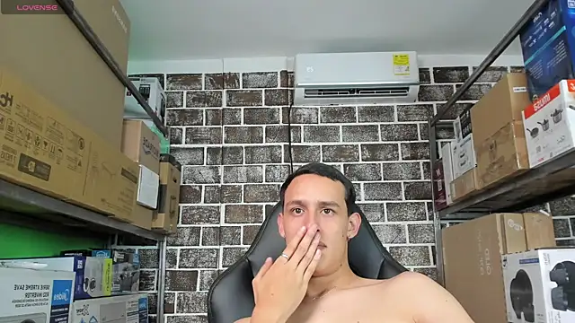 69osiris Webcam Show