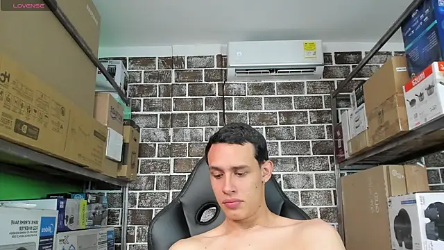 Онлайн чат XXX 69osiris