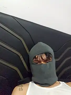 Armando_16_99 网络视讯表演