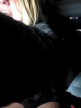 Chatroom XXX en direct de SheIsSomething