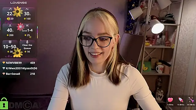 R0cket_bunny: απευθείας συνομιλία ΧΧΧ