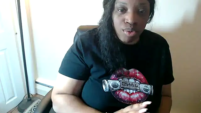 Sexymona1218's Live XXX Chat