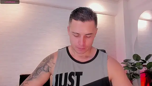 connorsmiith Live XXX Chat