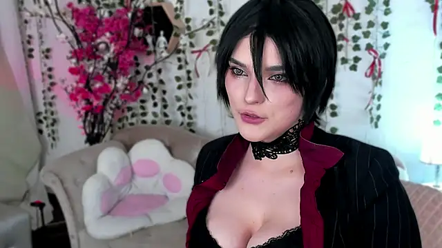 Pokazy przed kamerką – Rune_Veila