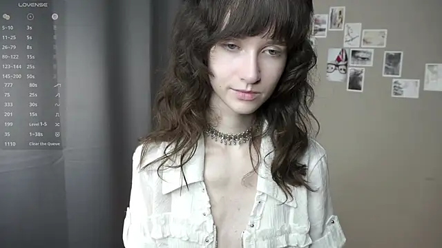 Chat +18 de DellaLeck ao vivo