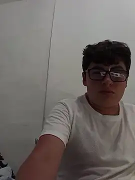 upssamuuu webcam show