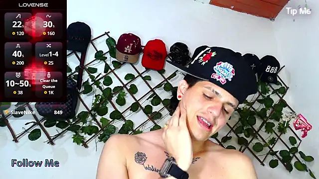 Themasterhades_777 Live XXX-chat