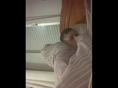 lucky1661 Live XXX-chat