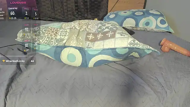 Enzoo98_ Live XXX-chat