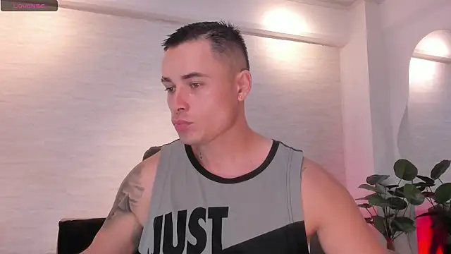 connorsmiith's Live XXX Chat