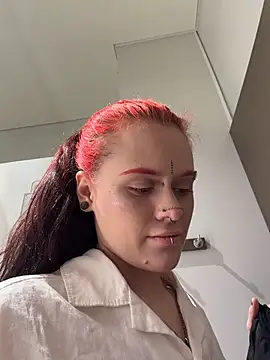 دردشة FoxyMood الجنسية المباشرة