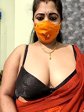 دردشة Poly_bhabi الجنسية المباشرة