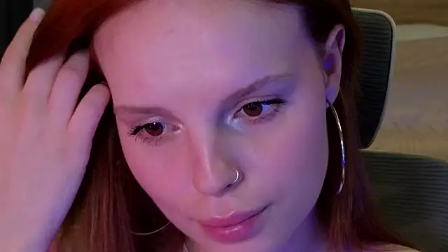 mollybossy Adlı Modelin Canlı XXX Sohbeti