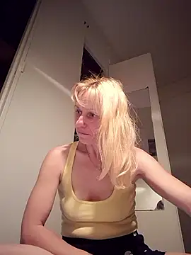 RinaSunX – webcam-show