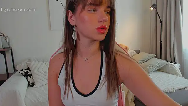 aesthetics__tease's Live XXX Chat