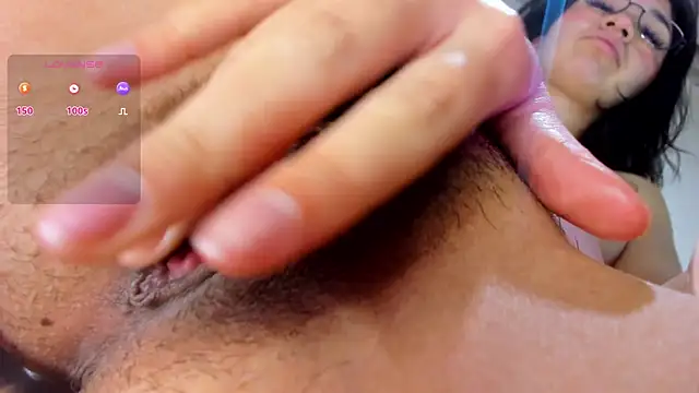 ms_pickless' Live XXX Chat