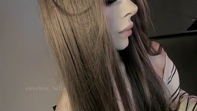 แชท XXX สดของ sweetest_bella