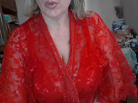 Bonditta Adlı Modelin Canlı XXX Sohbeti