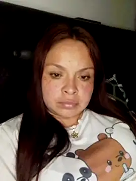 Chatroom XXX en direct de Lina19_93