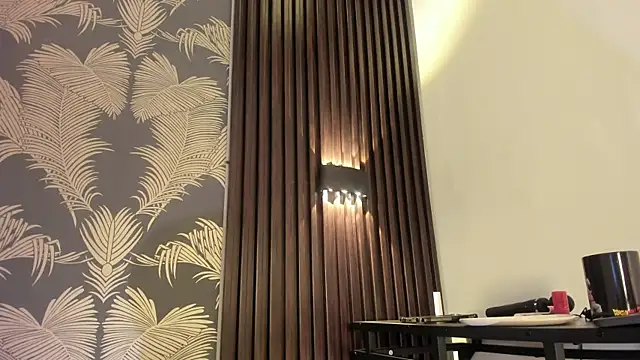 _shantal_smith's Live XXX Chat