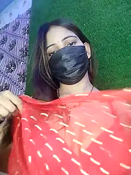 CUTI-NAINA's Live XXX Chat