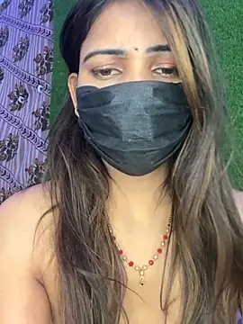 Chat XXX en directo de CUTI-NAINA