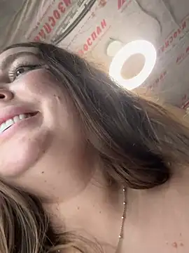 Lady_MiaOlsonのライブXXXチャット