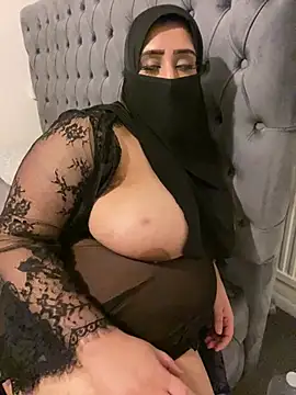 Pari_Persianbaddie6 webcam show