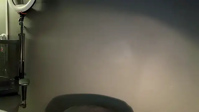 ZeusDelicious' Live XXX Chat