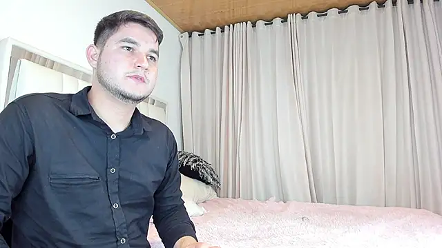 CameronyMartinn Show Webcam