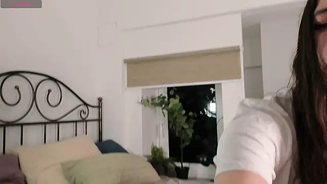 SilverMuse's Webcam Show