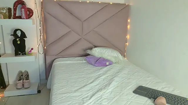 eva_sin18 Chat XXX in diretta