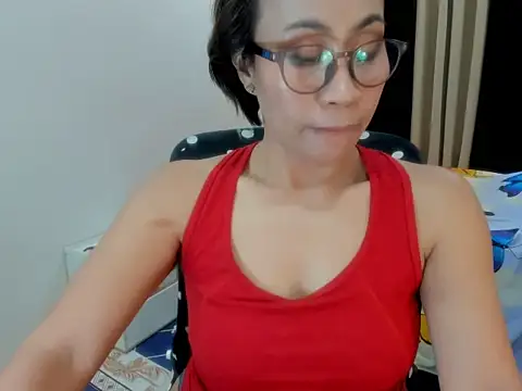 Онлайн чат XXX sweetkaley