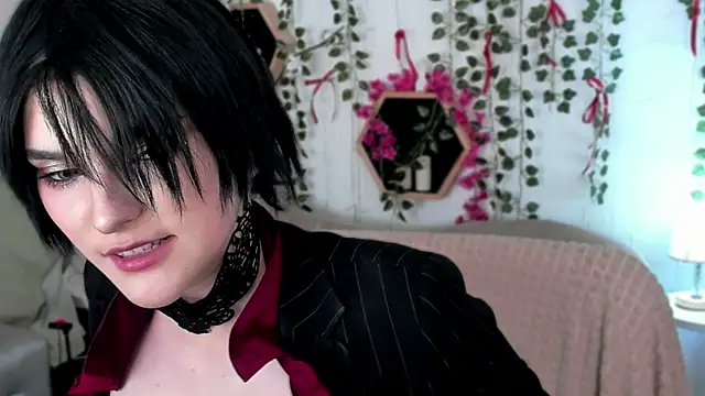 Rune_Veila's Live XXX Chat