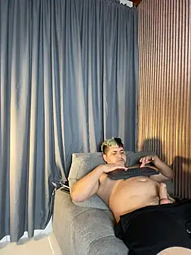 uncontrolled_fire Webcam-Show