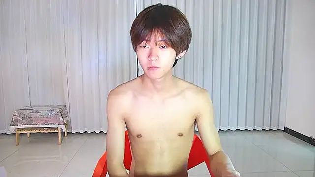 buding-001: онлайн-секс-чат