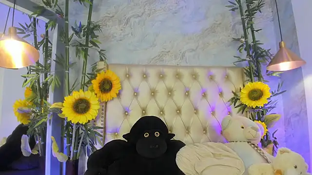 LittleeJaz Chat XXX in diretta