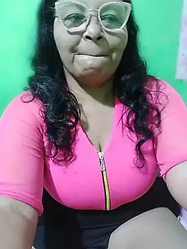 Amarantha25のライブXXXチャット