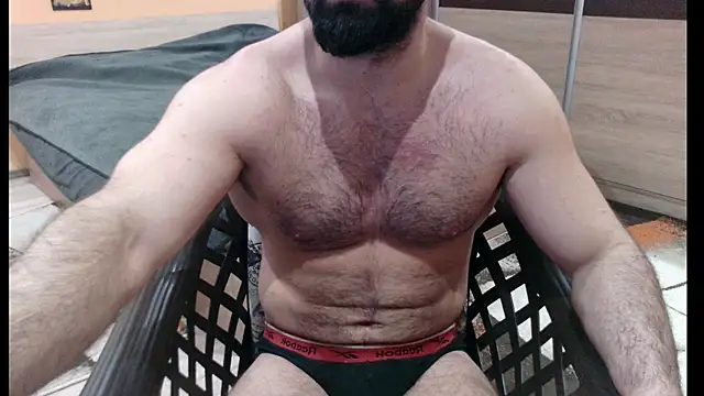 Show modela alieninhumanbody1 na web-kameri