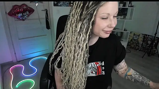 HoneySallyMoore 라이브 XXX 채팅