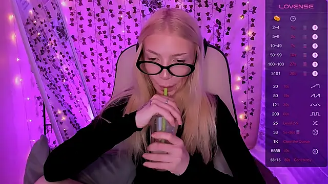 Živý XXX chat AnyaTaylor_