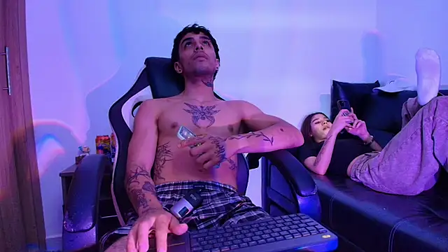 Afterhourscouple_ Webcamshow