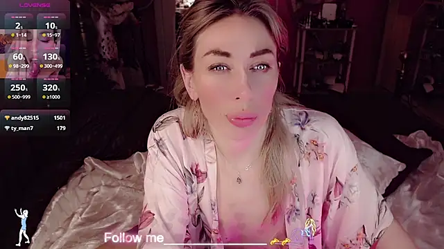 دردشة AnnieGOld_ الجنسية المباشرة