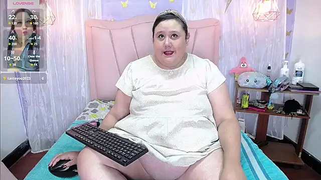 mariana_bbw30's Live XXX Chat