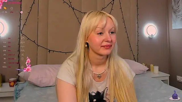 AdeleSilvy – Live XXX-chat