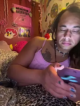 دردشة TranSexualJade95 الجنسية المباشرة