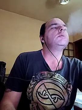 Jovissoares7ye – Kamerová šou