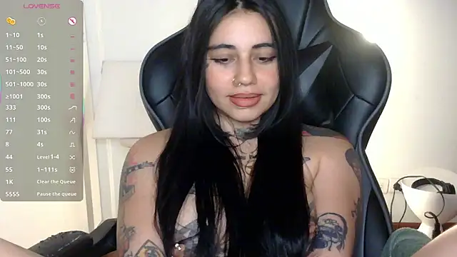 Онлайн чат XXX val_bardot