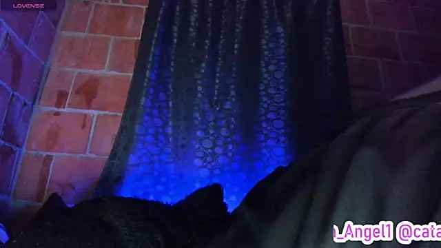 Онлайн чат XXX Cata-angel