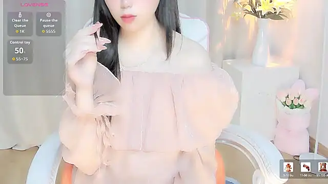 Sweet-Shuna's Live XXX Chat